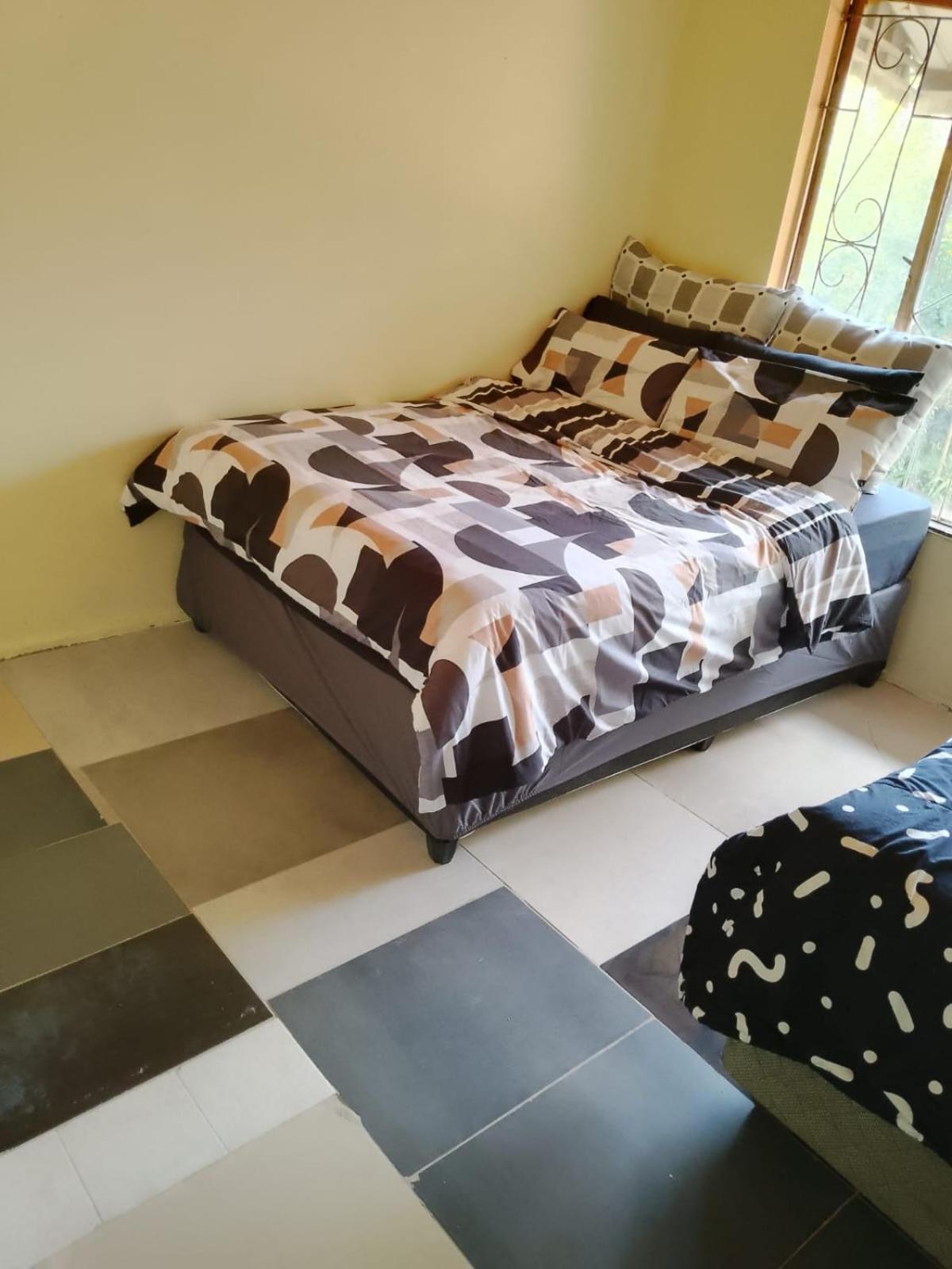 Kempton Park Lodge Esther Park 외부 사진