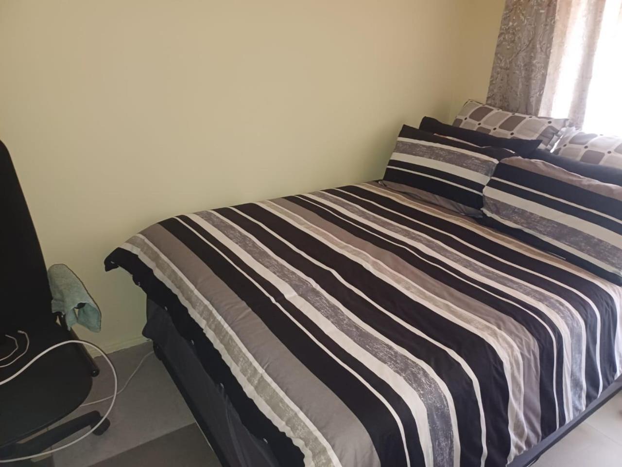 Kempton Park Lodge Esther Park 외부 사진